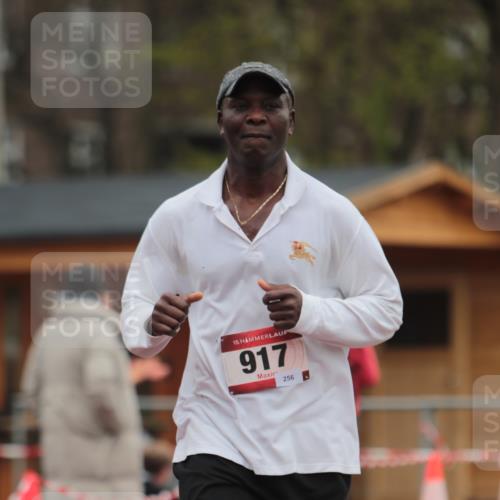 13.04.2025 - Hammer Lauf A. Gomolzig http://msf.ph/oto/7667503 13.04.2025 13:02:31 Ziel 917 meine-sportfotos.de