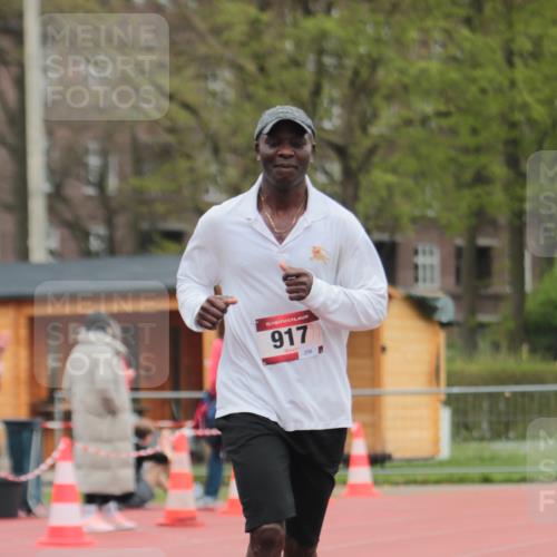 13.04.2025 - Hammer Lauf A. Gomolzig http://msf.ph/oto/7667504 13.04.2025 13:02:33 Ziel 917 meine-sportfotos.de
