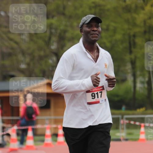 13.04.2025 - Hammer Lauf A. Gomolzig http://msf.ph/oto/7667505 13.04.2025 13:02:34 Ziel 917 meine-sportfotos.de