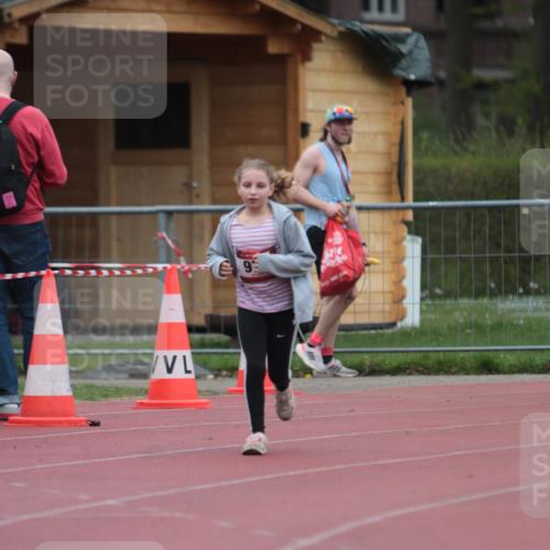13.04.2025 - Hammer Lauf A. Gomolzig http://msf.ph/oto/7667535 13.04.2025 13:03:42 Ziel 977 meine-sportfotos.de