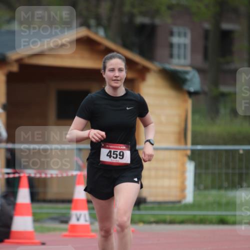 13.04.2025 - Hammer Lauf A. Gomolzig http://msf.ph/oto/7667594 13.04.2025 13:05:48 Ziel 459 meine-sportfotos.de