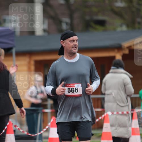 13.04.2025 - Hammer Lauf A. Gomolzig http://msf.ph/oto/7667615 13.04.2025 13:07:03 Ziel 244, 566, 737, 762 meine-sportfotos.de