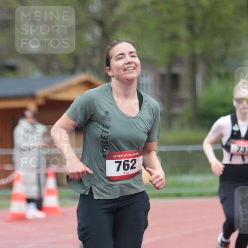13.04.2025 - Hammer Lauf A. Gomolzig http://msf.ph/oto/7667620 13.04.2025 13:07:10 Ziel 244, 737, 762 meine-sportfotos.de