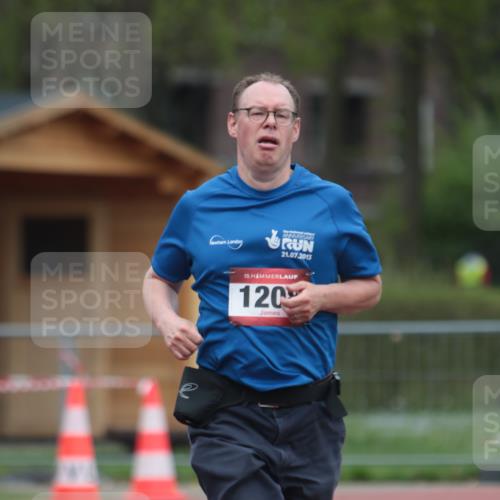 13.04.2025 - Hammer Lauf A. Gomolzig http://msf.ph/oto/7667626 13.04.2025 13:07:52 Ziel 1208 meine-sportfotos.de
