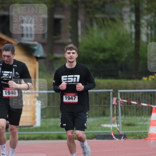 13.04.2025 - Hammer Lauf A. Gomolzig http://msf.ph/oto/7667648 13.04.2025 13:08:47 Ziel 1946, 1947 meine-sportfotos.de
