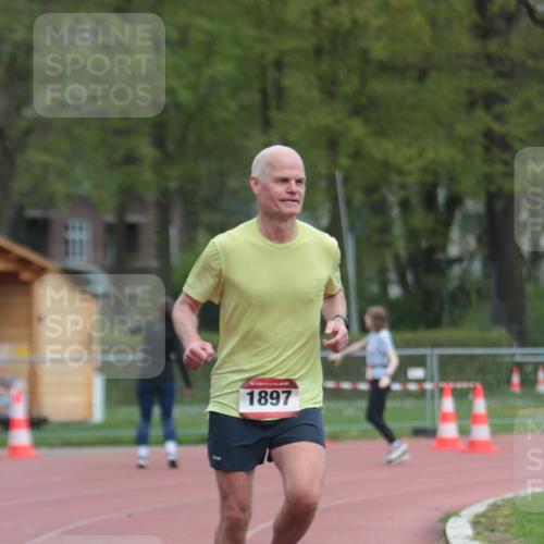 13.04.2025 - Hammer Lauf A. Gomolzig http://msf.ph/oto/7667701 13.04.2025 13:13:05 Ziel 5, 1897 meine-sportfotos.de