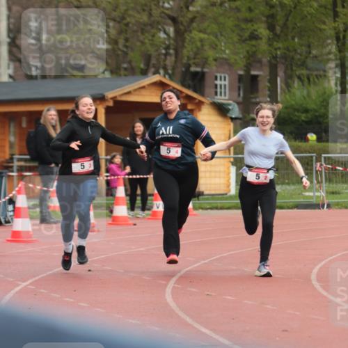13.04.2025 - Hammer Lauf A. Gomolzig http://msf.ph/oto/7667707 13.04.2025 13:13:11 Ziel 5 meine-sportfotos.de