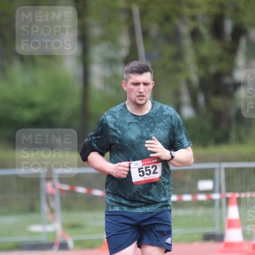 13.04.2025 - Hammer Lauf A. Gomolzig http://msf.ph/oto/7667766 13.04.2025 13:16:07 Ziel 552 meine-sportfotos.de