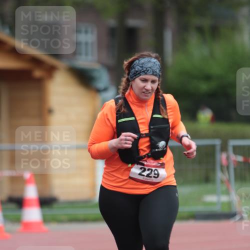 13.04.2025 - Hammer Lauf A. Gomolzig http://msf.ph/oto/7667777 13.04.2025 13:16:18 Ziel 229 meine-sportfotos.de
