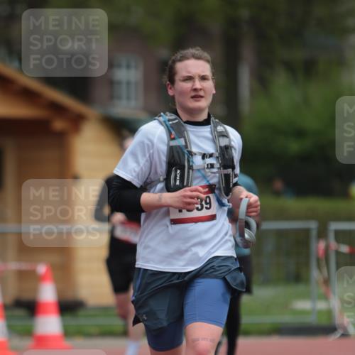 13.04.2025 - Hammer Lauf A. Gomolzig http://msf.ph/oto/7667779 13.04.2025 13:16:34 Ziel 173, 654, 1939 meine-sportfotos.de
