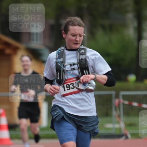 13.04.2025 - Hammer Lauf A. Gomolzig http://msf.ph/oto/7667780 13.04.2025 13:16:35 Ziel 173, 654, 1939 meine-sportfotos.de