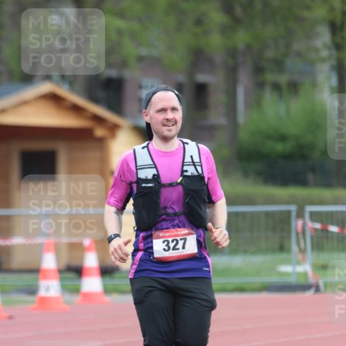 13.04.2025 - Hammer Lauf A. Gomolzig http://msf.ph/oto/7667792 13.04.2025 13:18:15 Ziel 271, 327 meine-sportfotos.de
