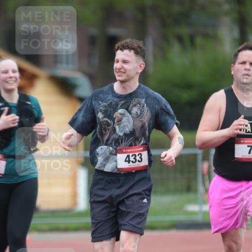 13.04.2025 - Hammer Lauf A. Gomolzig http://msf.ph/oto/7667799 13.04.2025 13:18:24 Ziel 7, 319, 433 meine-sportfotos.de