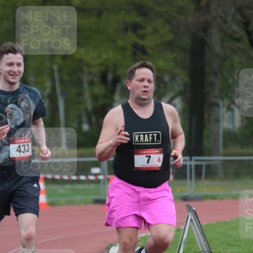 13.04.2025 - Hammer Lauf A. Gomolzig http://msf.ph/oto/7667802 13.04.2025 13:18:26 Ziel 7, 319, 433 meine-sportfotos.de