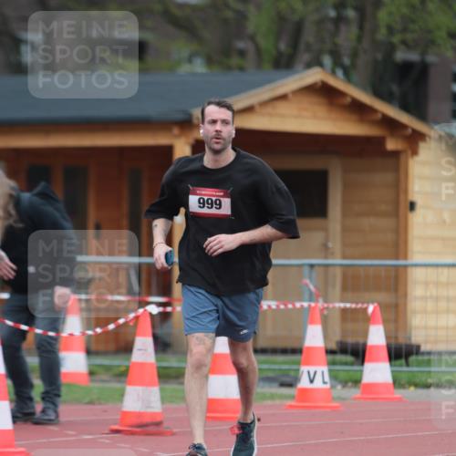 13.04.2025 - Hammer Lauf A. Gomolzig http://msf.ph/oto/7667804 13.04.2025 13:18:50 Ziel  meine-sportfotos.de