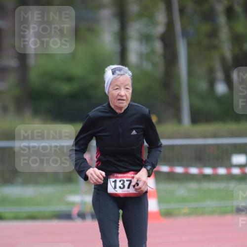 13.04.2025 - Hammer Lauf A. Gomolzig http://msf.ph/oto/7667832 13.04.2025 13:20:20 Ziel 3, 1376 meine-sportfotos.de