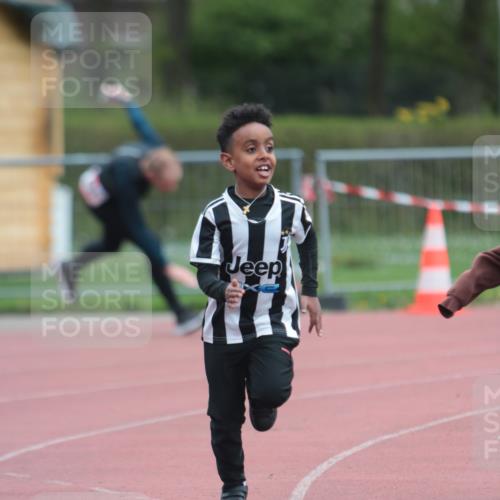 13.04.2025 - Hammer Lauf A. Gomolzig http://msf.ph/oto/7667846 13.04.2025 13:20:45 Ziel  meine-sportfotos.de