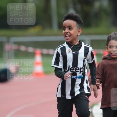 13.04.2025 - Hammer Lauf A. Gomolzig http://msf.ph/oto/7667848 13.04.2025 13:20:46 Ziel  meine-sportfotos.de