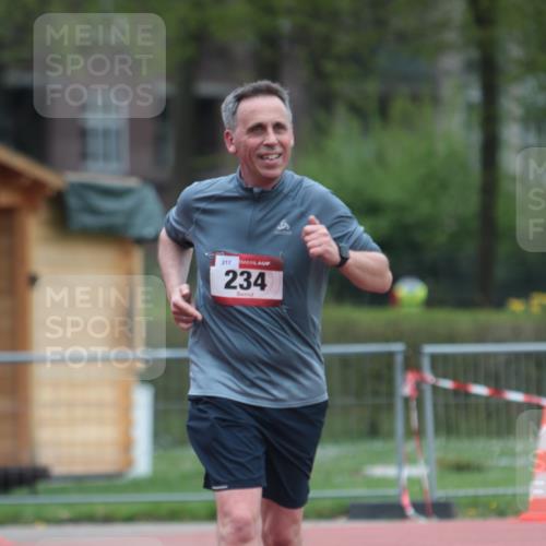 13.04.2025 - Hammer Lauf A. Gomolzig http://msf.ph/oto/7667874 13.04.2025 13:25:24 Ziel 234 meine-sportfotos.de