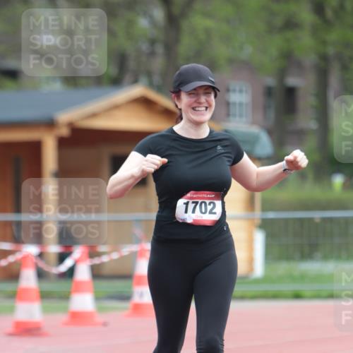 13.04.2025 - Hammer Lauf A. Gomolzig http://msf.ph/oto/7667884 13.04.2025 13:26:19 Ziel 1702 meine-sportfotos.de
