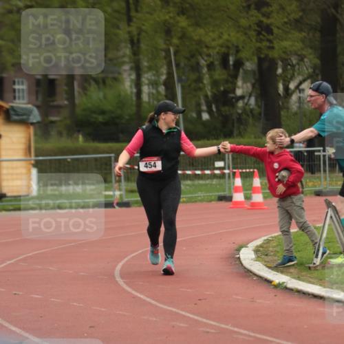 13.04.2025 - Hammer Lauf A. Gomolzig http://msf.ph/oto/7667900 13.04.2025 13:27:54 Ziel 454 meine-sportfotos.de