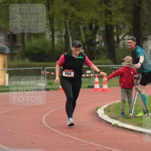 13.04.2025 - Hammer Lauf A. Gomolzig http://msf.ph/oto/7667902 13.04.2025 13:27:55 Ziel 454 meine-sportfotos.de