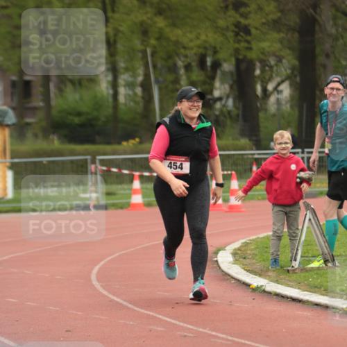 13.04.2025 - Hammer Lauf A. Gomolzig http://msf.ph/oto/7667903 13.04.2025 13:27:55 Ziel 454 meine-sportfotos.de