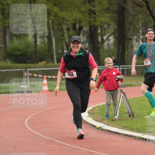 13.04.2025 - Hammer Lauf A. Gomolzig http://msf.ph/oto/7667904 13.04.2025 13:27:56 Ziel 454 meine-sportfotos.de