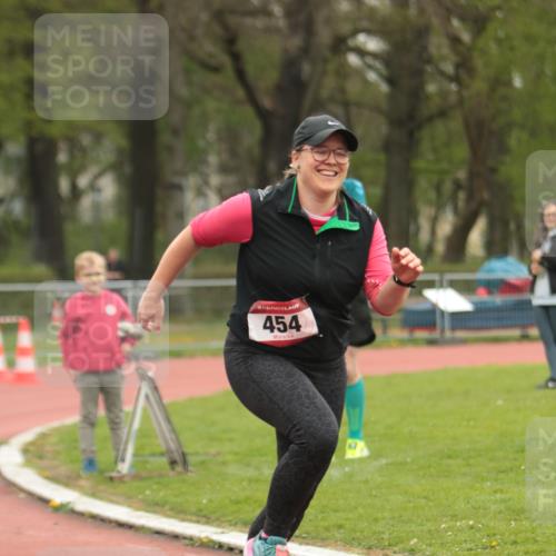 13.04.2025 - Hammer Lauf A. Gomolzig http://msf.ph/oto/7667907 13.04.2025 13:27:57 Ziel  meine-sportfotos.de
