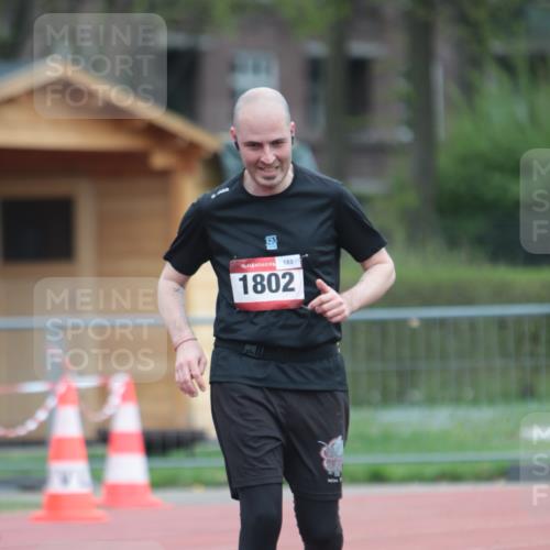 13.04.2025 - Hammer Lauf A. Gomolzig http://msf.ph/oto/7667914 13.04.2025 13:28:09 Ziel 1802 meine-sportfotos.de
