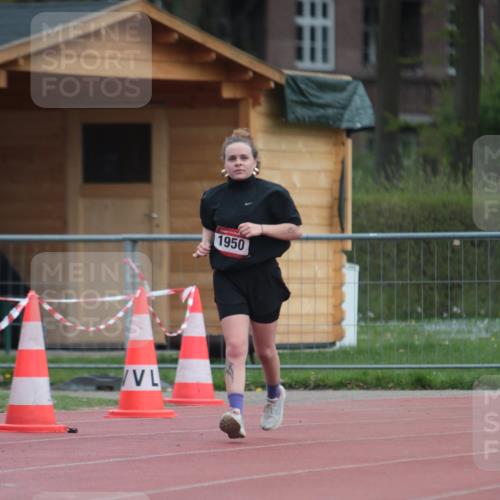 13.04.2025 - Hammer Lauf A. Gomolzig http://msf.ph/oto/7667927 13.04.2025 13:31:02 Ziel 1950 meine-sportfotos.de