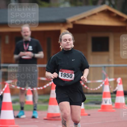 13.04.2025 - Hammer Lauf A. Gomolzig http://msf.ph/oto/7667936 13.04.2025 13:31:06 Ziel 1950 meine-sportfotos.de