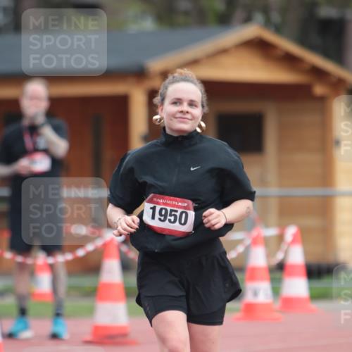 13.04.2025 - Hammer Lauf A. Gomolzig http://msf.ph/oto/7667940 13.04.2025 13:31:07 Ziel 1950 meine-sportfotos.de