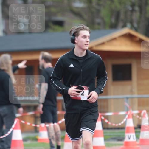 13.04.2025 - Hammer Lauf A. Gomolzig http://msf.ph/oto/7667947 13.04.2025 13:31:36 Ziel 172 meine-sportfotos.de