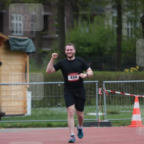 13.04.2025 - Hammer Lauf A. Gomolzig http://msf.ph/oto/7667960 13.04.2025 13:38:33 Ziel  meine-sportfotos.de