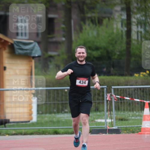 13.04.2025 - Hammer Lauf A. Gomolzig http://msf.ph/oto/7667961 13.04.2025 13:38:34 Ziel 434 meine-sportfotos.de