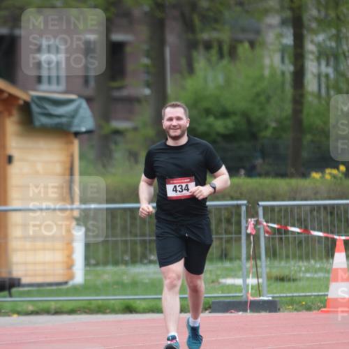 13.04.2025 - Hammer Lauf A. Gomolzig http://msf.ph/oto/7667962 13.04.2025 13:38:34 Ziel 434 meine-sportfotos.de