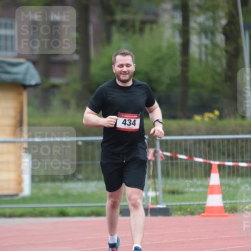 13.04.2025 - Hammer Lauf A. Gomolzig http://msf.ph/oto/7667967 13.04.2025 13:38:36 Ziel 434 meine-sportfotos.de