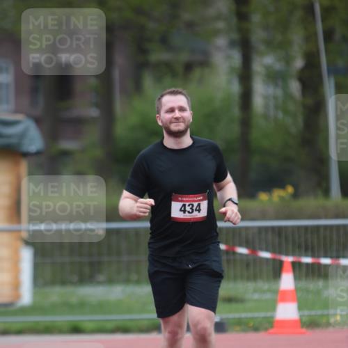 13.04.2025 - Hammer Lauf A. Gomolzig http://msf.ph/oto/7667969 13.04.2025 13:38:37 Ziel 434 meine-sportfotos.de