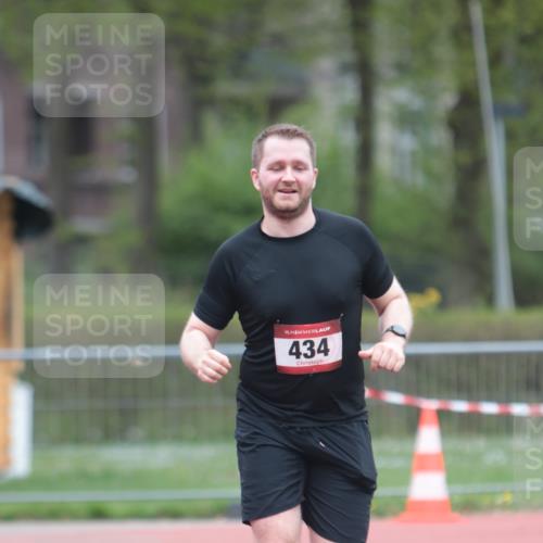 13.04.2025 - Hammer Lauf A. Gomolzig http://msf.ph/oto/7667973 13.04.2025 13:38:39 Ziel 434 meine-sportfotos.de
