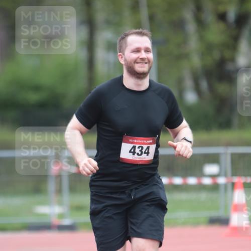 13.04.2025 - Hammer Lauf A. Gomolzig http://msf.ph/oto/7667974 13.04.2025 13:38:40 Ziel 434 meine-sportfotos.de