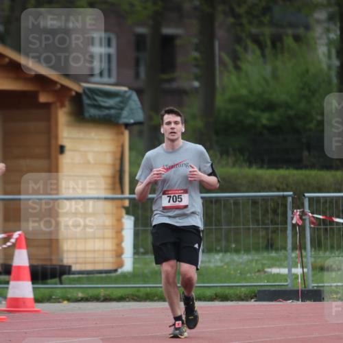 13.04.2025 - Hammer Lauf A. Gomolzig http://msf.ph/oto/7667996 13.04.2025 13:44:21 Ziel 705 meine-sportfotos.de