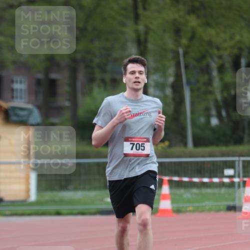 13.04.2025 - Hammer Lauf A. Gomolzig http://msf.ph/oto/7668009 13.04.2025 13:44:26 Ziel 705 meine-sportfotos.de