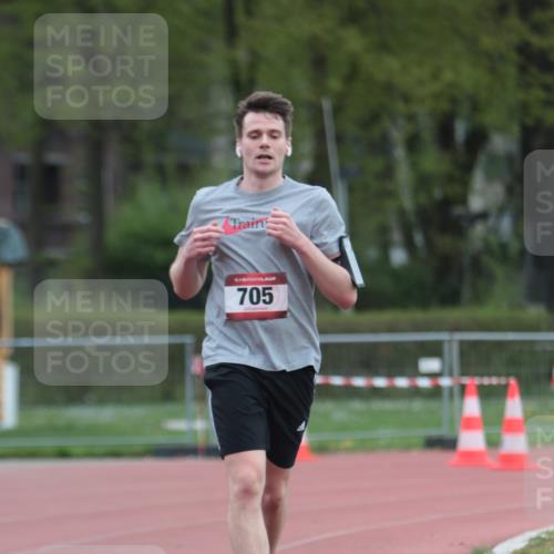 13.04.2025 - Hammer Lauf A. Gomolzig http://msf.ph/oto/7668010 13.04.2025 13:44:26 Ziel 705 meine-sportfotos.de