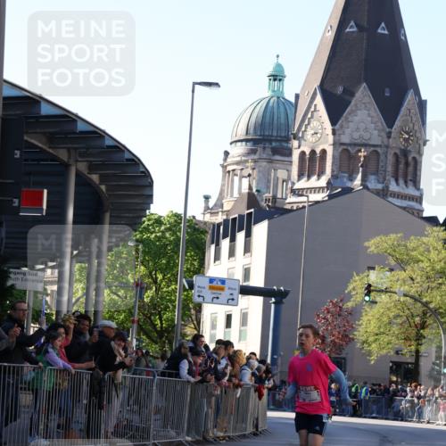 25.04.2025 - Das Zehntel Yannick Fuchs http://msf.ph/oto/7668155 26.04.2025 08:48:02 Ziel 2379, 2715, 3469 meine-sportfotos.de