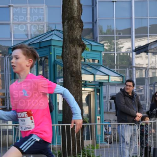 25.04.2025 - Das Zehntel Yannick Fuchs http://msf.ph/oto/7668168 26.04.2025 08:48:04 Ziel 2379, 2715, 3469 meine-sportfotos.de