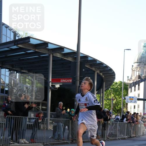 25.04.2025 - Das Zehntel Yannick Fuchs http://msf.ph/oto/7668188 26.04.2025 08:48:14 Ziel 1926, 2379, 2715, 3823 meine-sportfotos.de