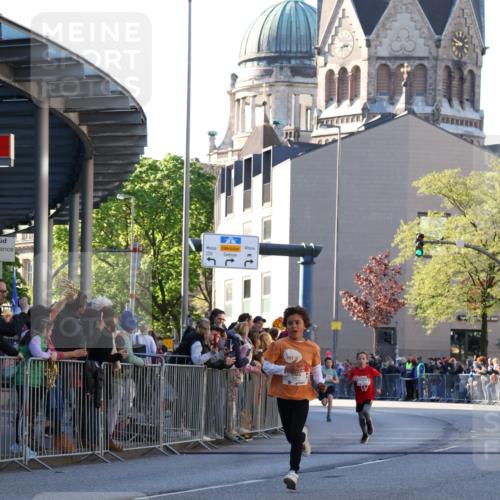 25.04.2025 - Das Zehntel Yannick Fuchs http://msf.ph/oto/7668204 26.04.2025 08:48:19 Ziel 1926, 2379, 2961, 2990, 3823 meine-sportfotos.de