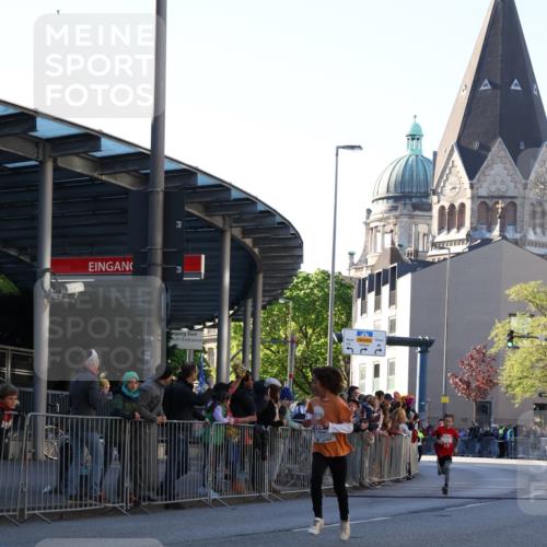 25.04.2025 - Das Zehntel Yannick Fuchs http://msf.ph/oto/7668208 26.04.2025 08:48:20 Ziel 1926, 2961, 2990, 3823 meine-sportfotos.de