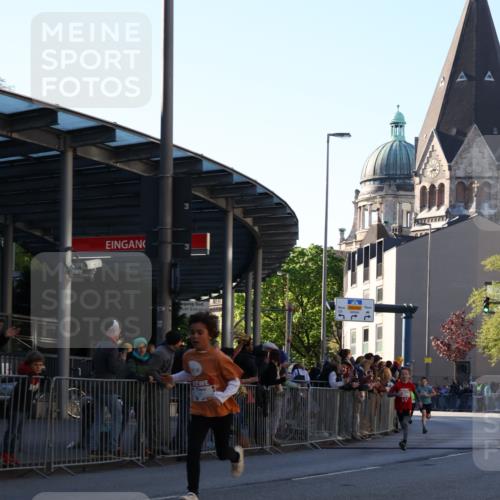 25.04.2025 - Das Zehntel Yannick Fuchs http://msf.ph/oto/7668212 26.04.2025 08:48:21 Ziel 1926, 2961, 2990, 3823 meine-sportfotos.de